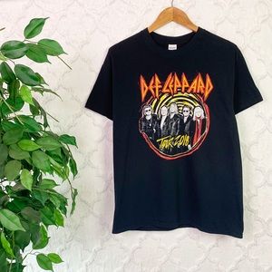 Def Leppard Tour 2018 Black Graphic Tee Shirt
